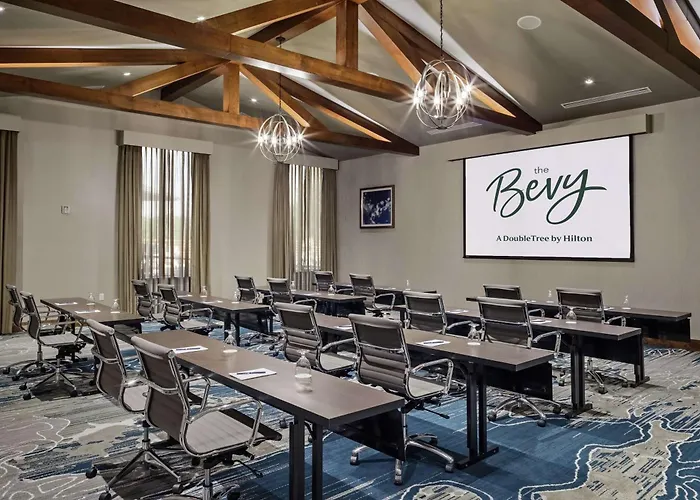 The Bevy Hotel Boerne, A Doubletree By Hilton