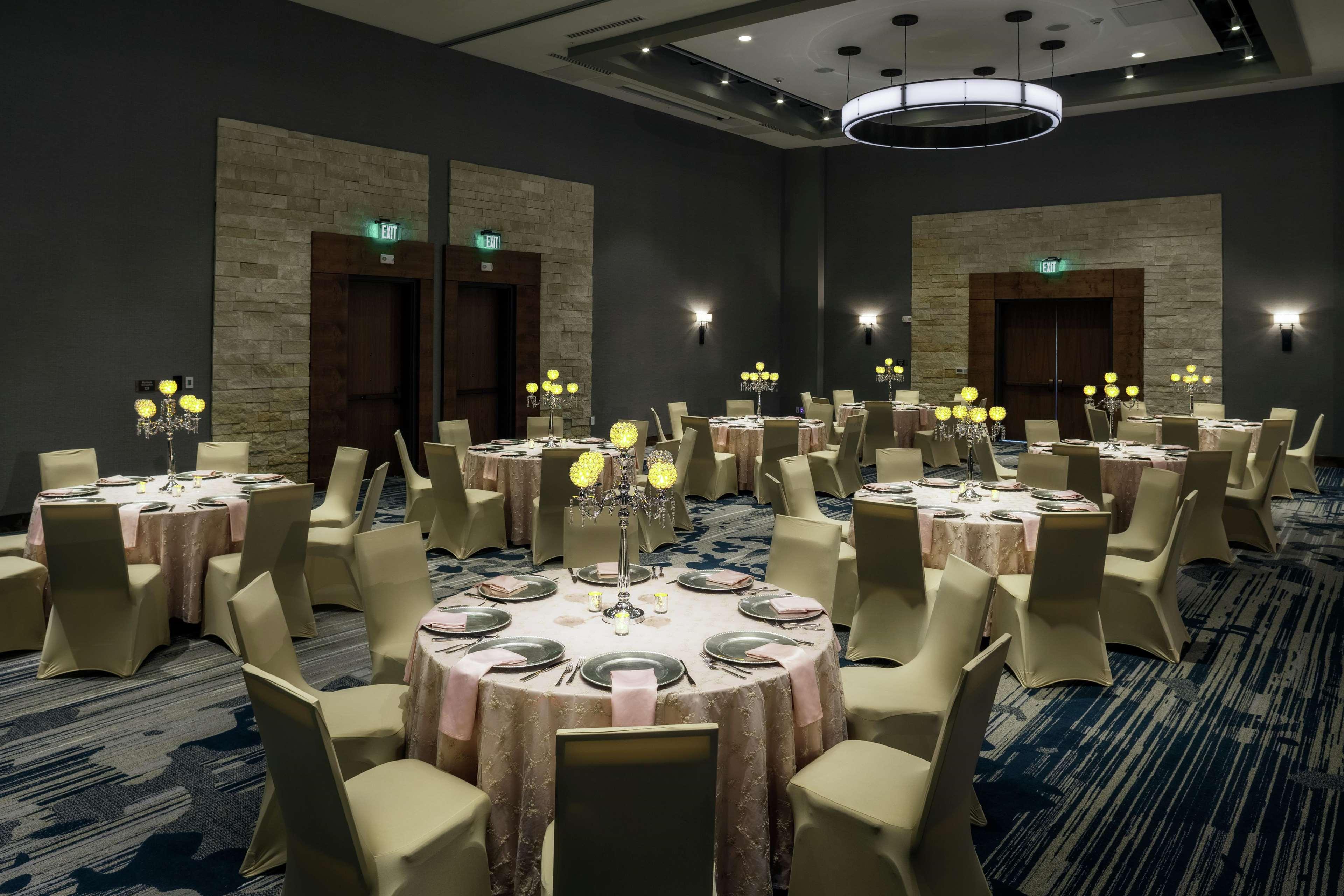 The Bevy Boerne, A Doubletree By Hilton