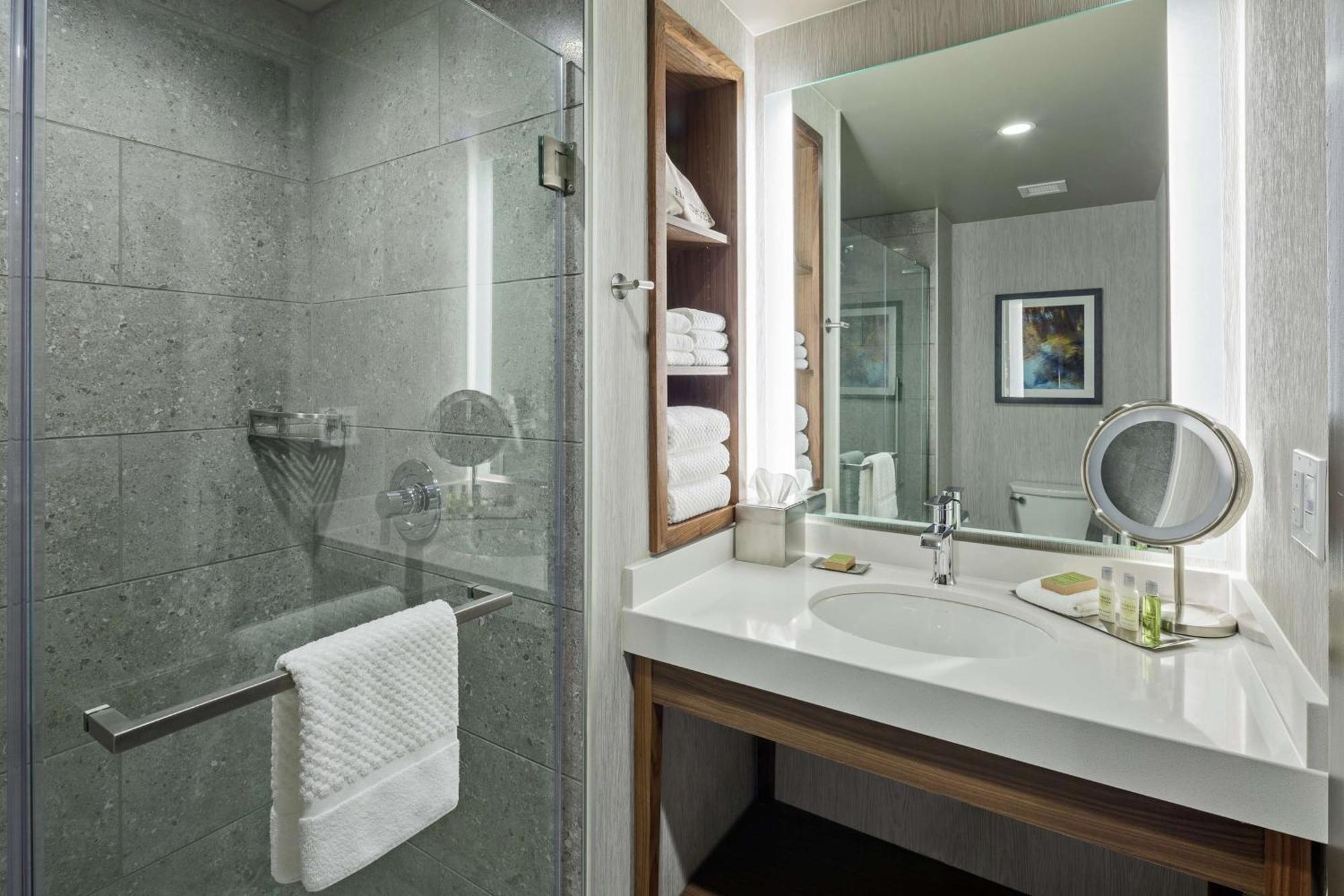 Hotel The Bevy Boerne, A Doubletree By Hilton