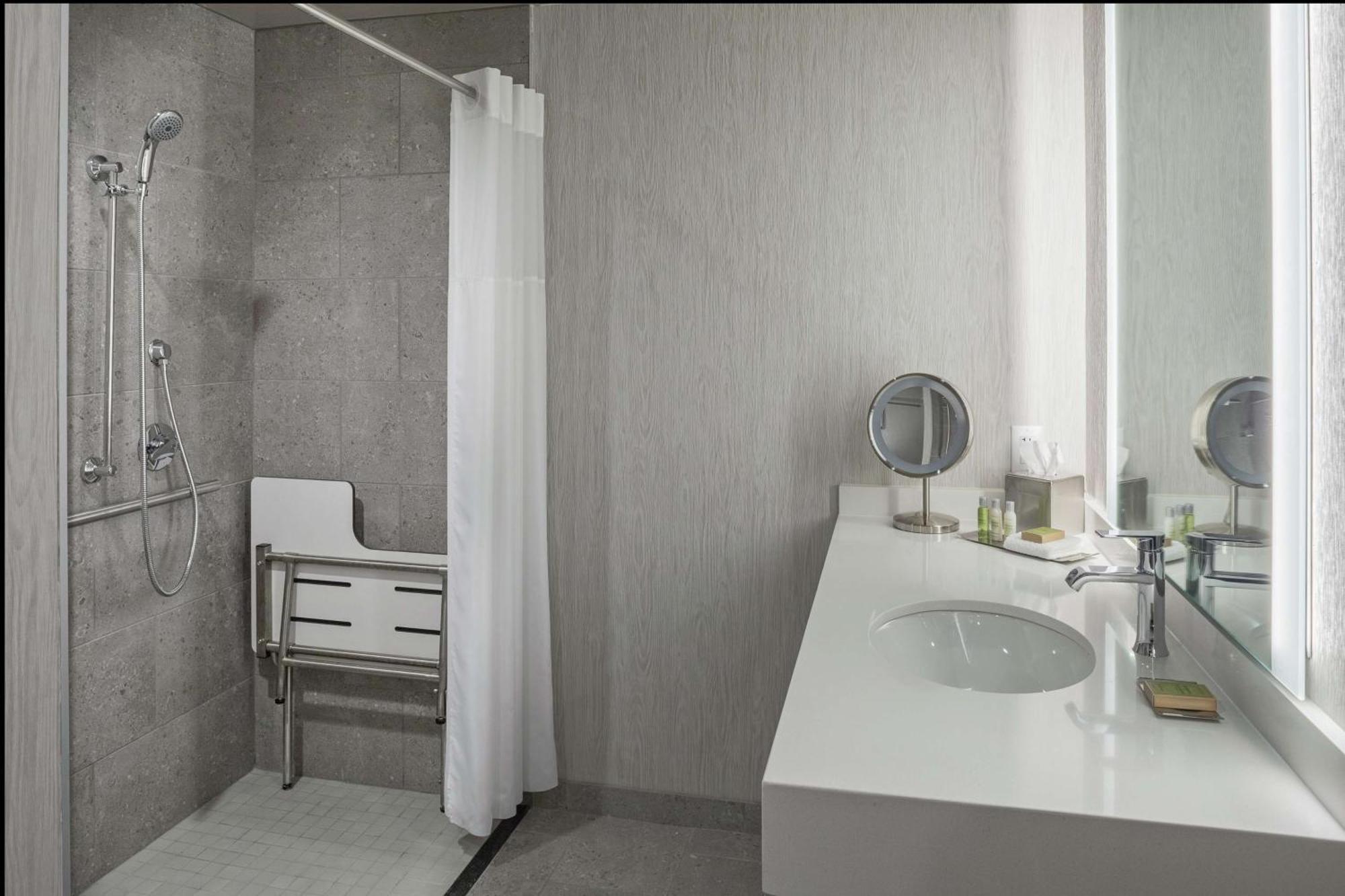 Hotel The Bevy Boerne, A Doubletree By Hilton 4*