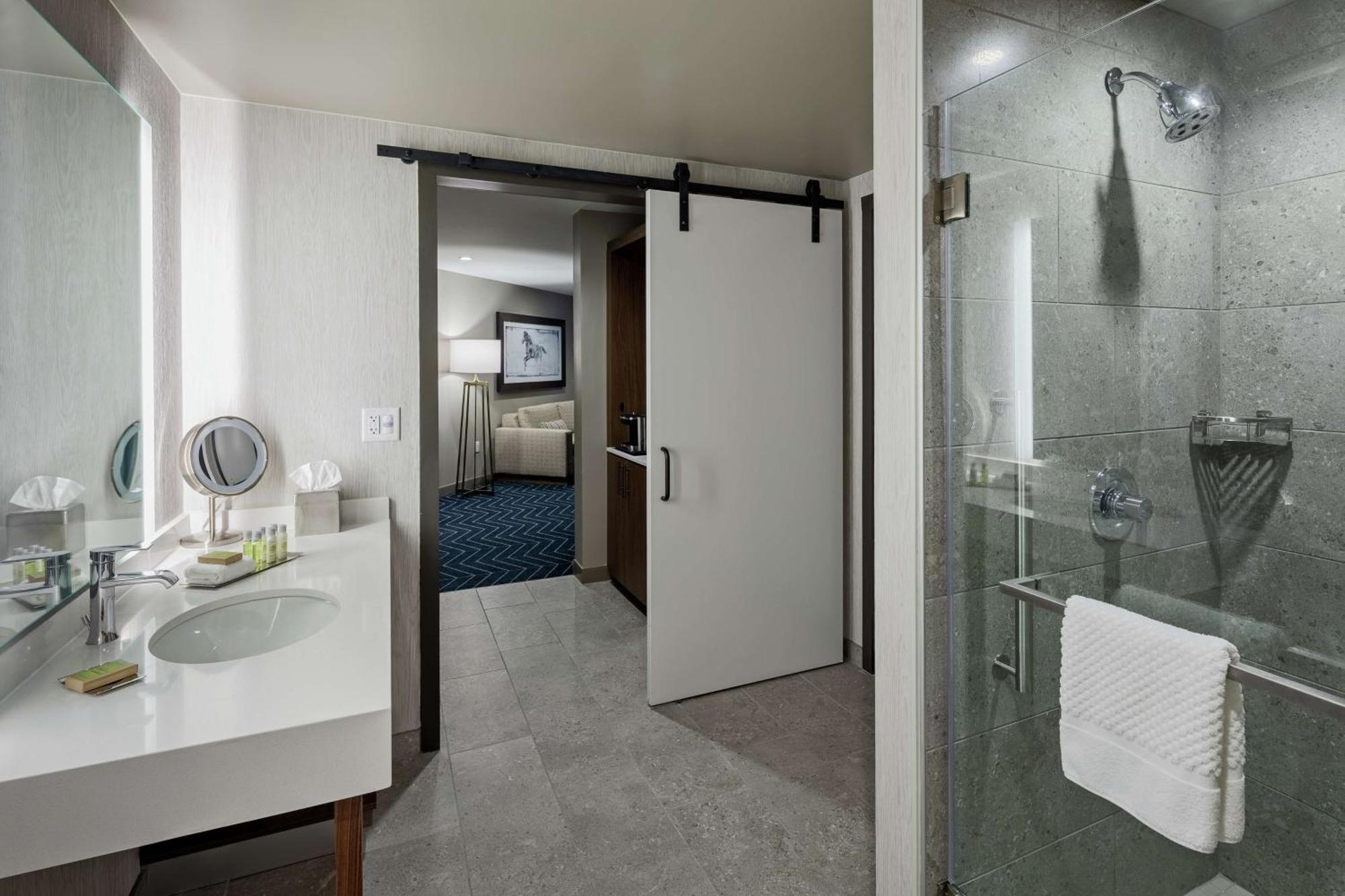 The Bevy Boerne, A Doubletree By Hilton Hotel
